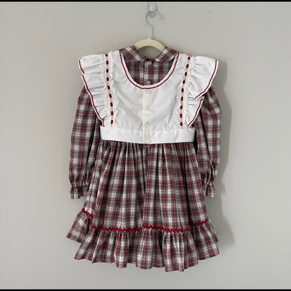 Vintage Handmade Plaid Girl Dress with Matching Bib Apron - Picture 3 of 16